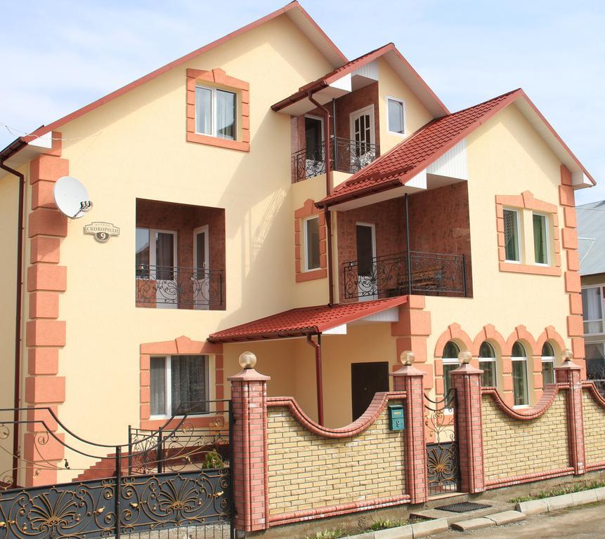 Villa Ruben คาเมียเนตส์-โปดิลสกี ภายนอก รูปภาพ